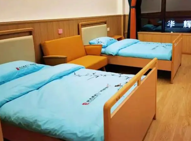 光大百龄帮·都江堰颐养中心 光大百龄帮·都江堰颐养中心